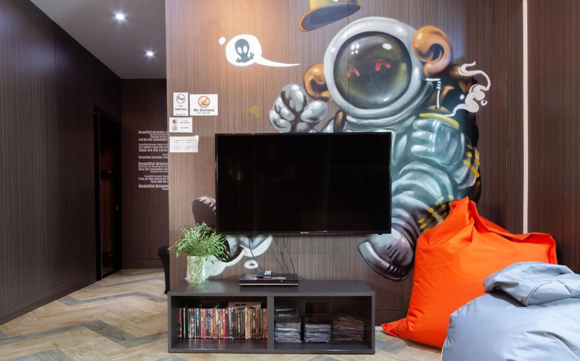 Sleep Walker Poshtel Hostel Чиангмай Екстериор снимка