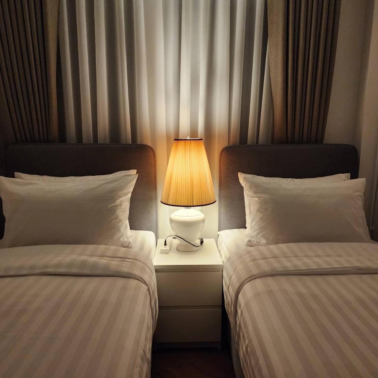 Sleep Walker Poshtel Hostel Чиангмай Екстериор снимка